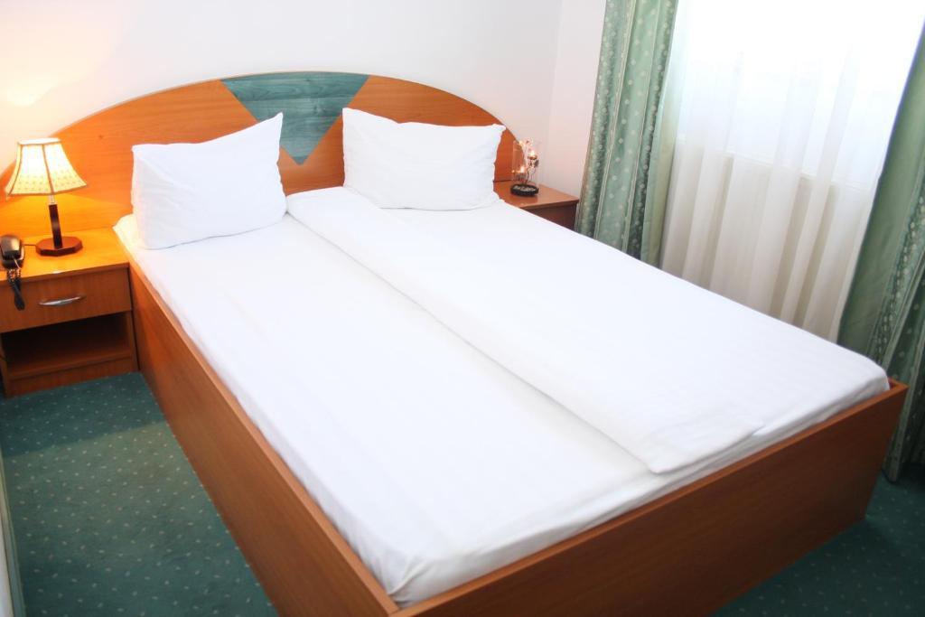 Hotel Sir Orhideea Bucharest
